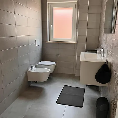 Apartamento Immobiliare La Rosetana - Battello Sul Mare Roseto Degli Abruzzi